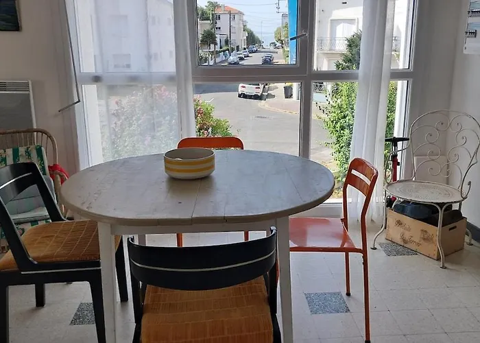 2 Pieces Vue * Royan